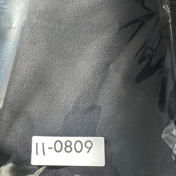 Lululemon Mens Discipline Pant Medium Short Black LM5479S Stretch Athletic EUC - Picture 10 of 10